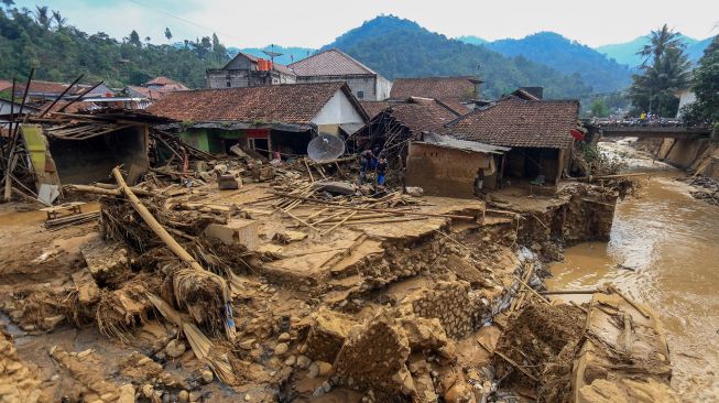 Kronologi Banjir Bandang di Pamijahan Bogor, Warga Mendengar Suara Bergemuruh Tepat Pukul 18.00 WIB